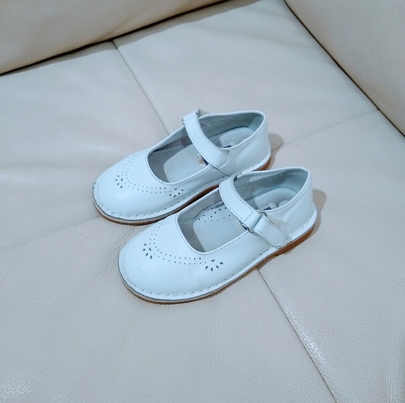 Sold - Picture 2 of 5